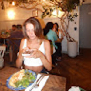 Meet your Posher, Alexis